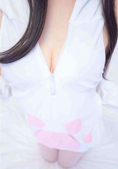 美女大尺度_超清在线播放观看