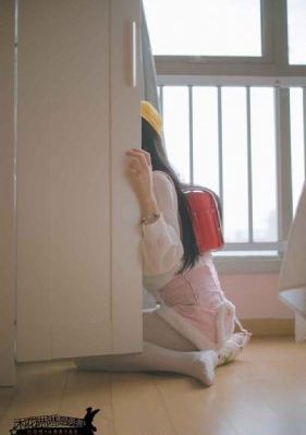 与表姐同居电影_HD全集免费播放
