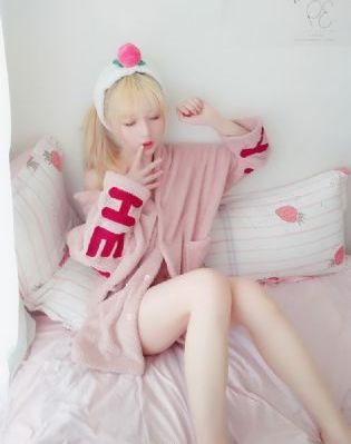 年轻的岳母7_迅雷手机免费观看